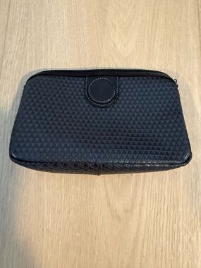 Vintage Liz Claiborne Black Textured Makeup Pouch / Cosmetic Bag